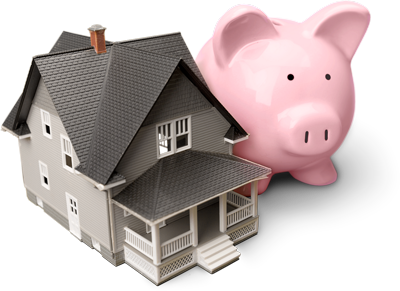 Epargne pour achat logement Tirelire cochon posée à côté d'une maison